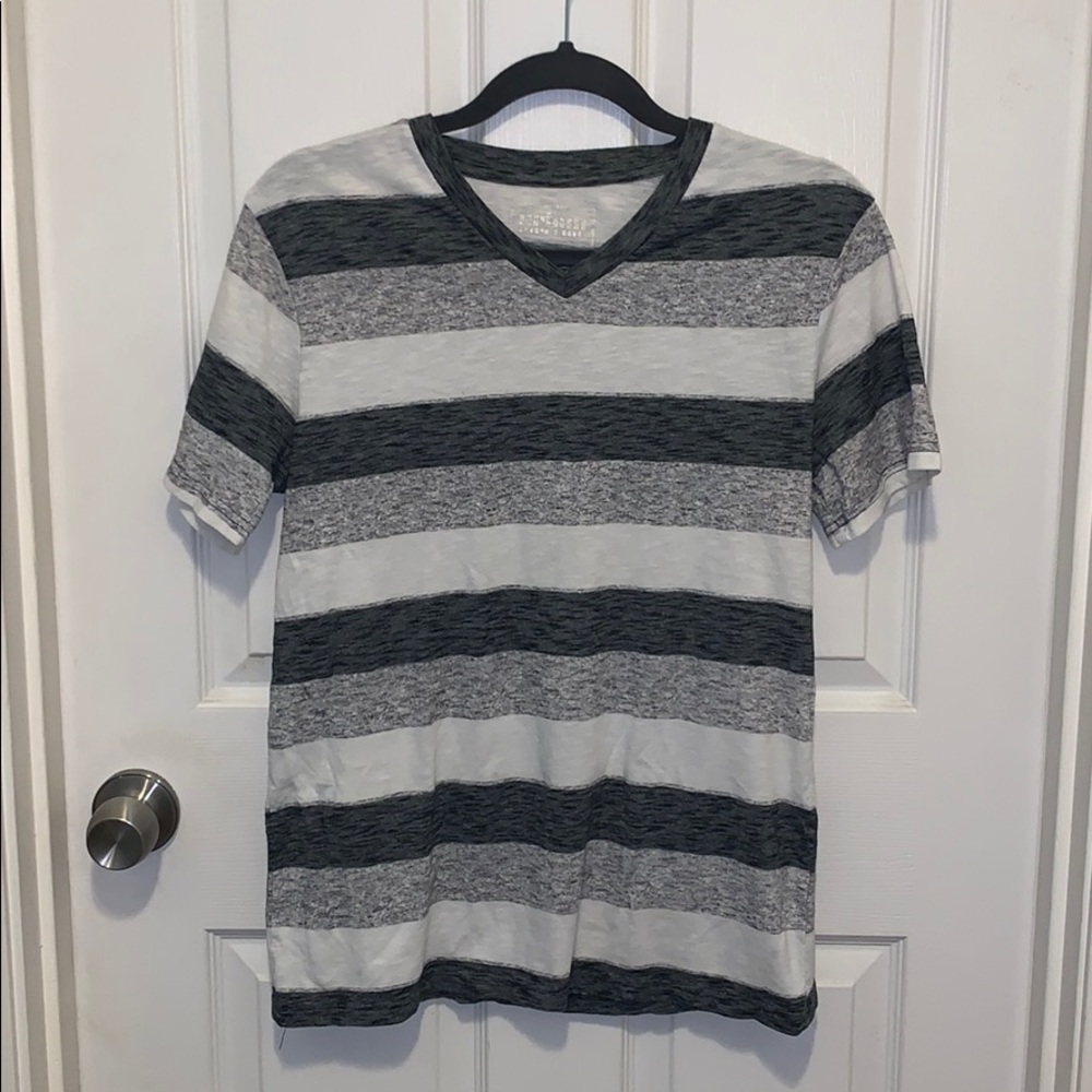 Men’s small striped T-shirt